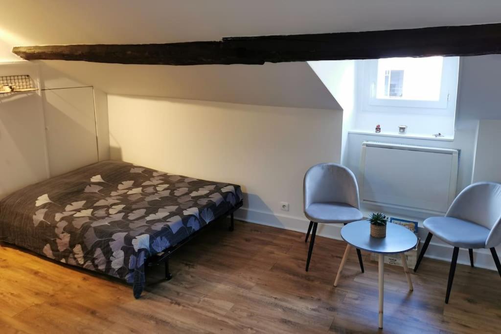 Studio Sous Les Toits Proche Paris Et Versailles Chaville Zewnętrze zdjęcie